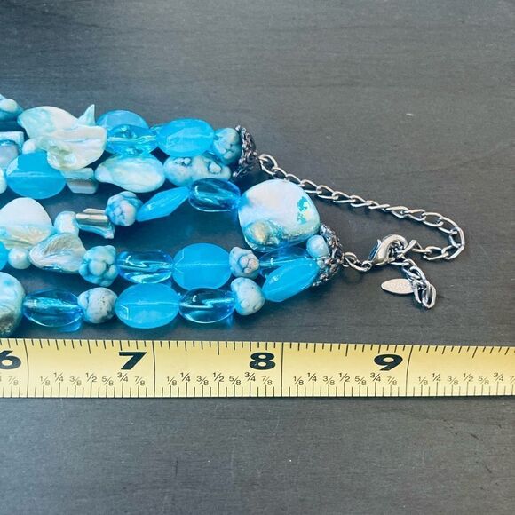 Shell Aqua Blue Necklace - Picture 4 of 4